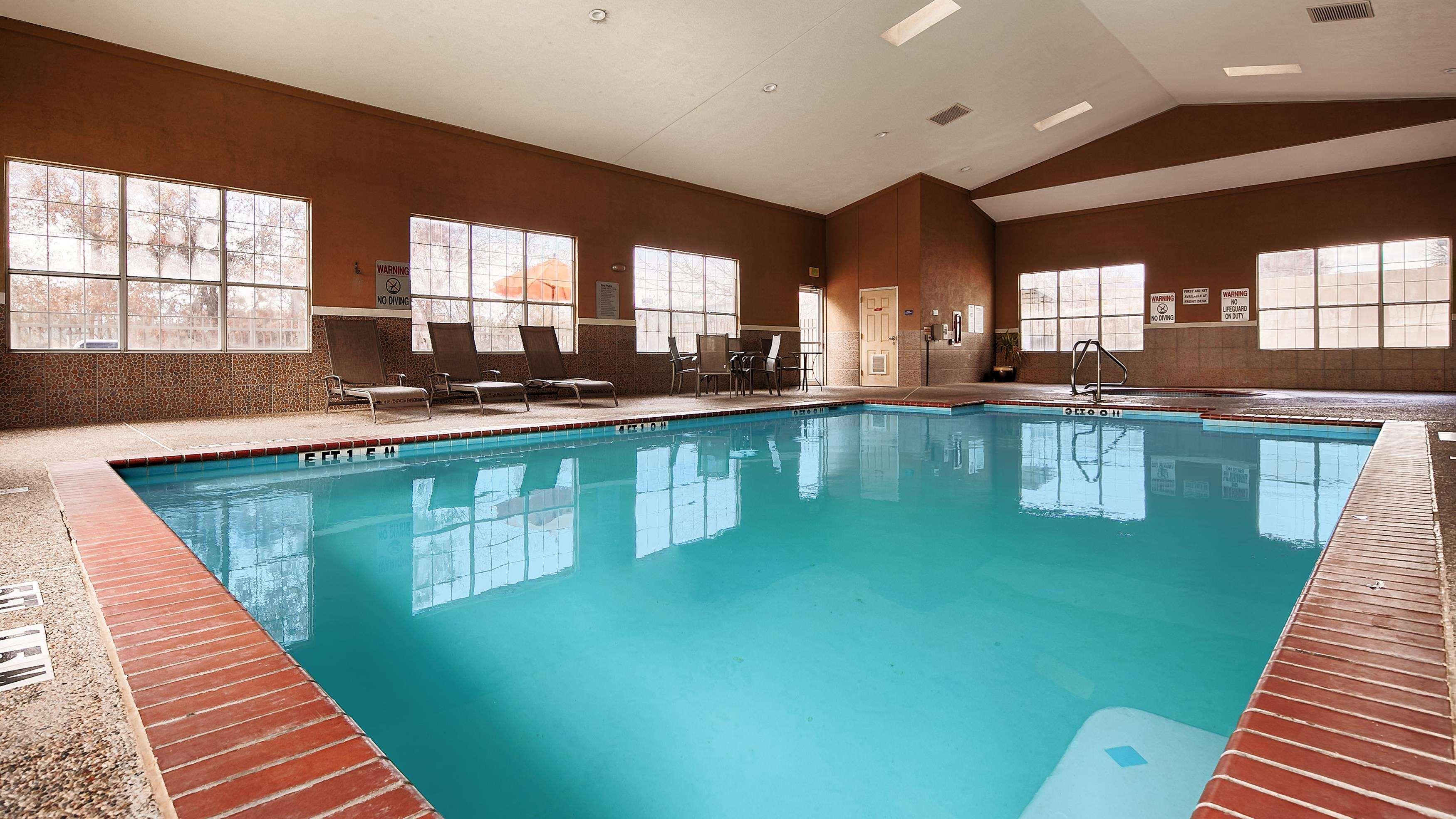 Best Western Plus Cutting Horse Inn & Suites Weatherford Exteriör bild