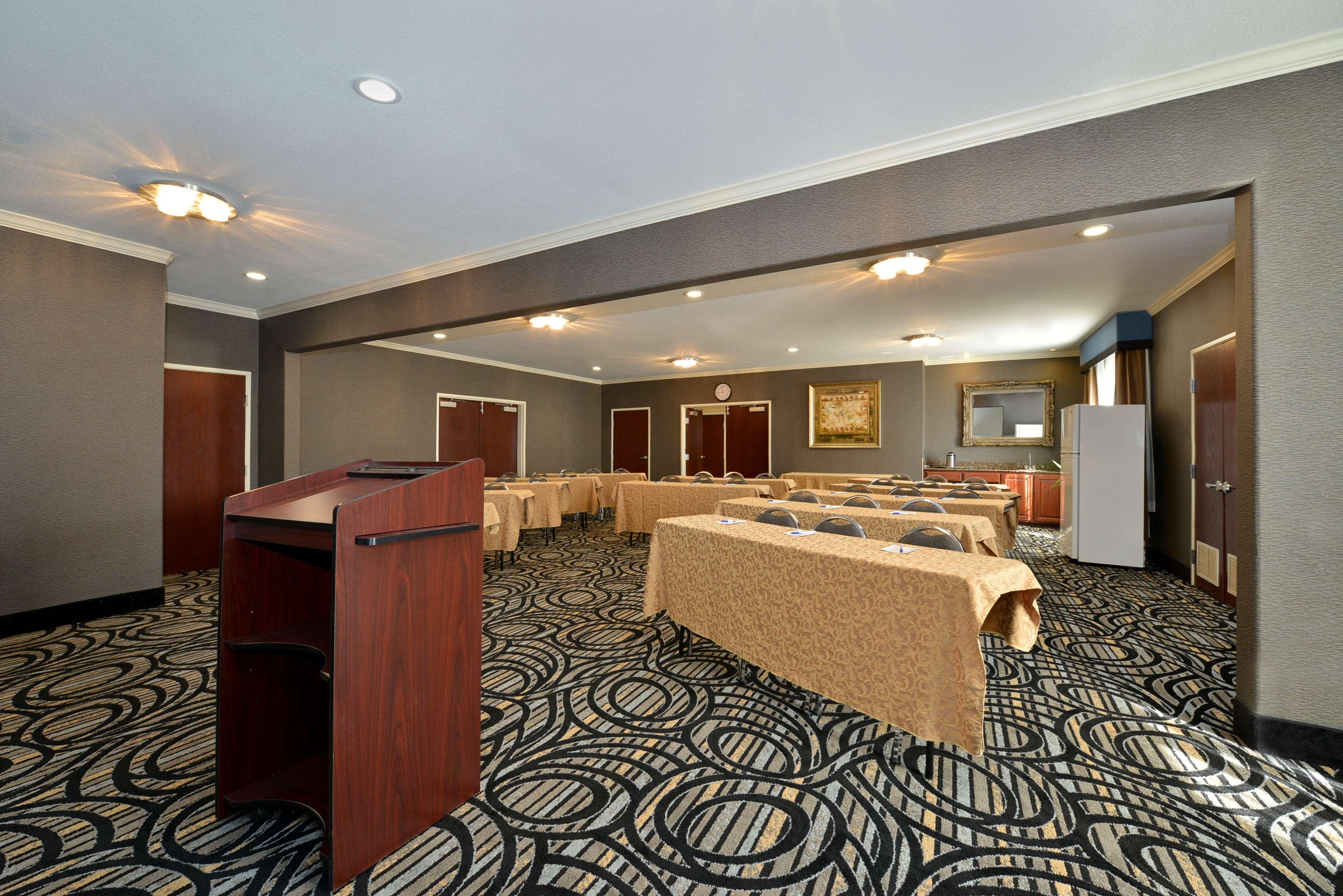 Best Western Plus Cutting Horse Inn & Suites Weatherford Exteriör bild
