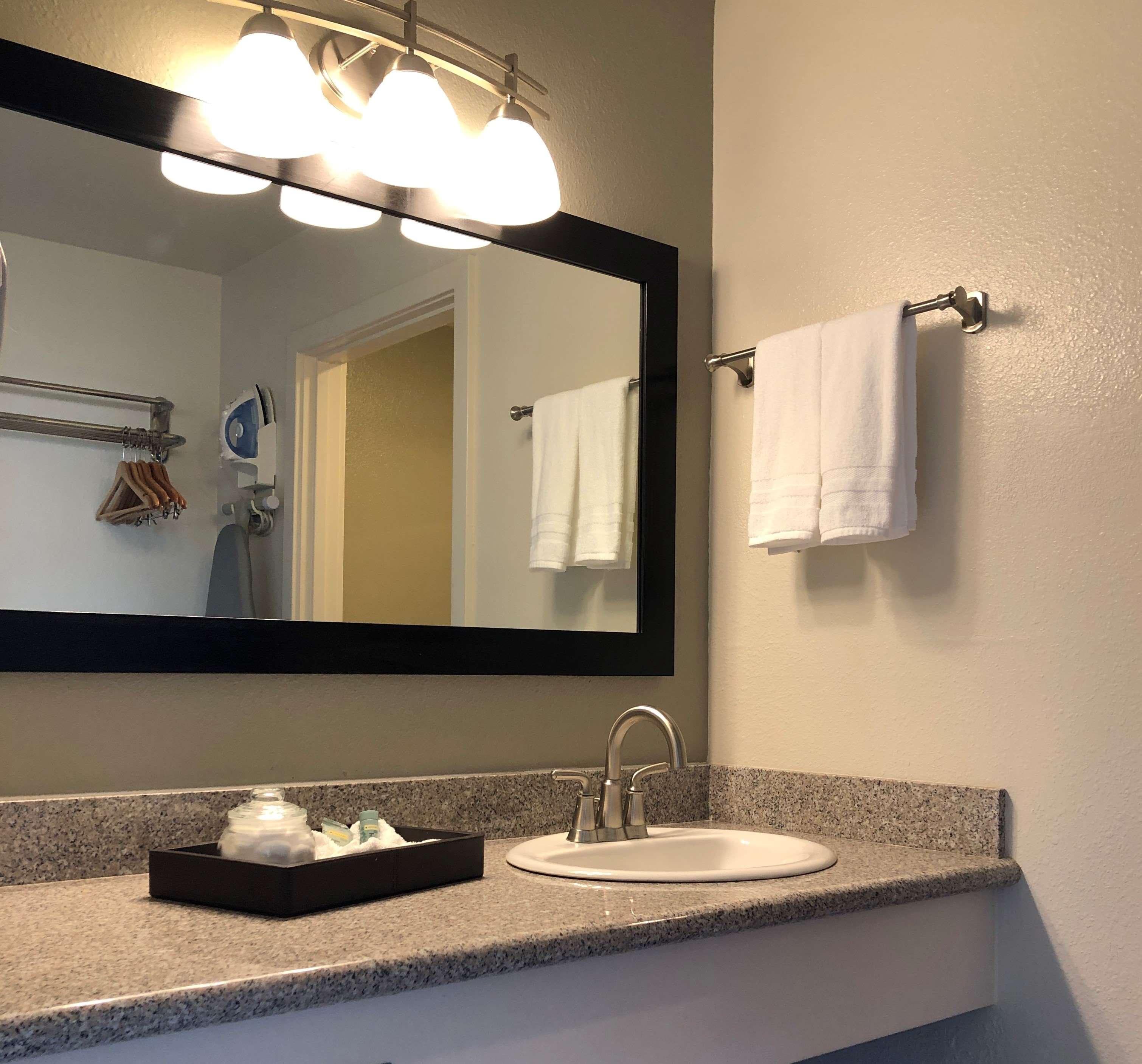 Best Western Plus Cutting Horse Inn & Suites Weatherford Exteriör bild